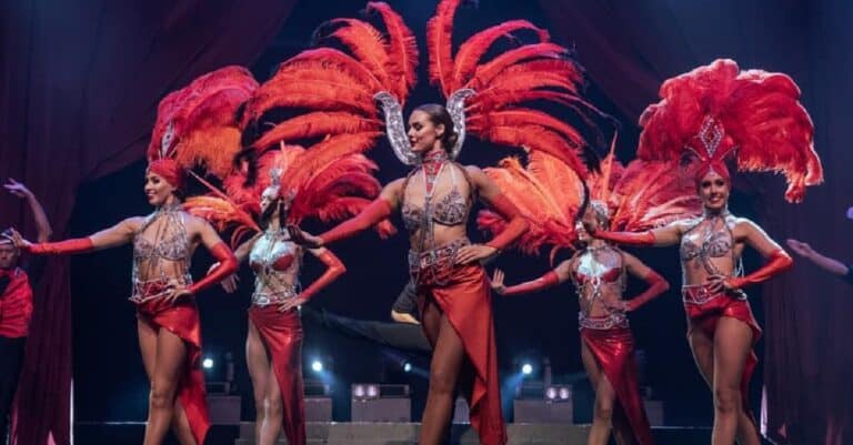 Cabaret De Paris - Whats The Show