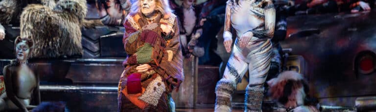 Feature-CATS - Whats The Show Feature-CATS