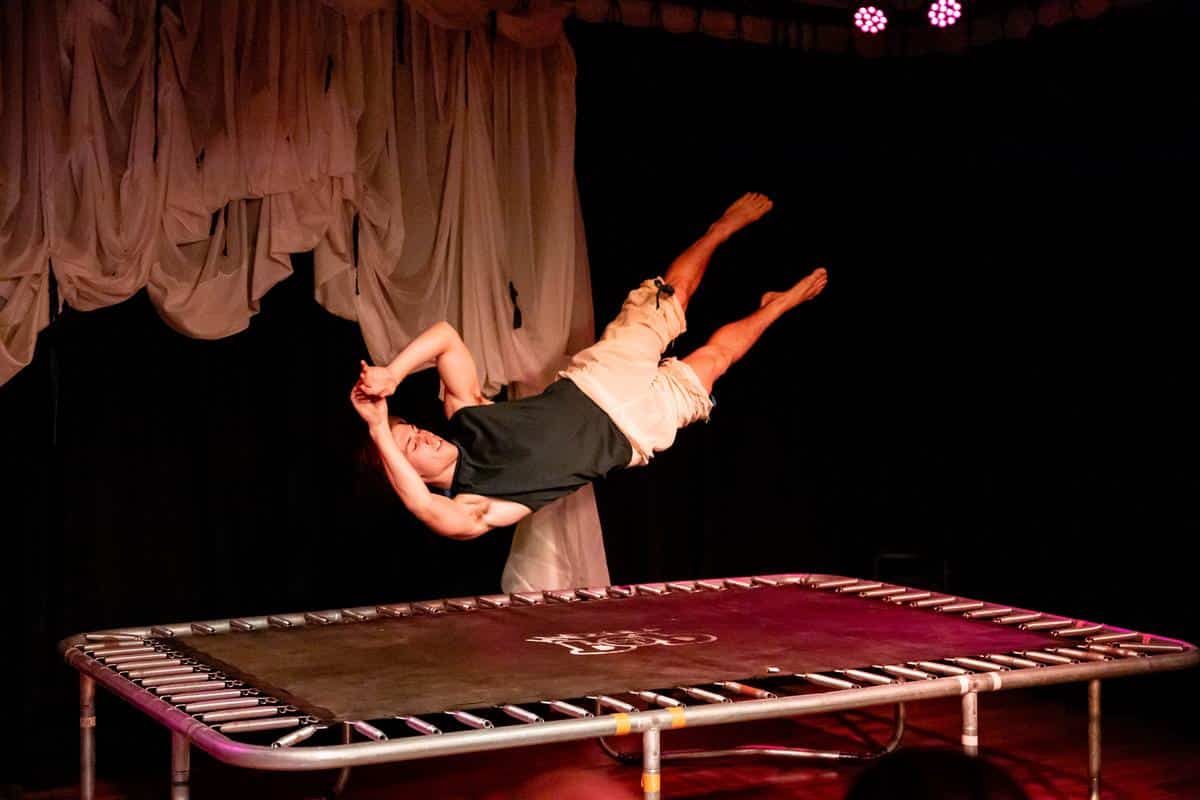 PleaseDon'tCatchMeWhenIFall.