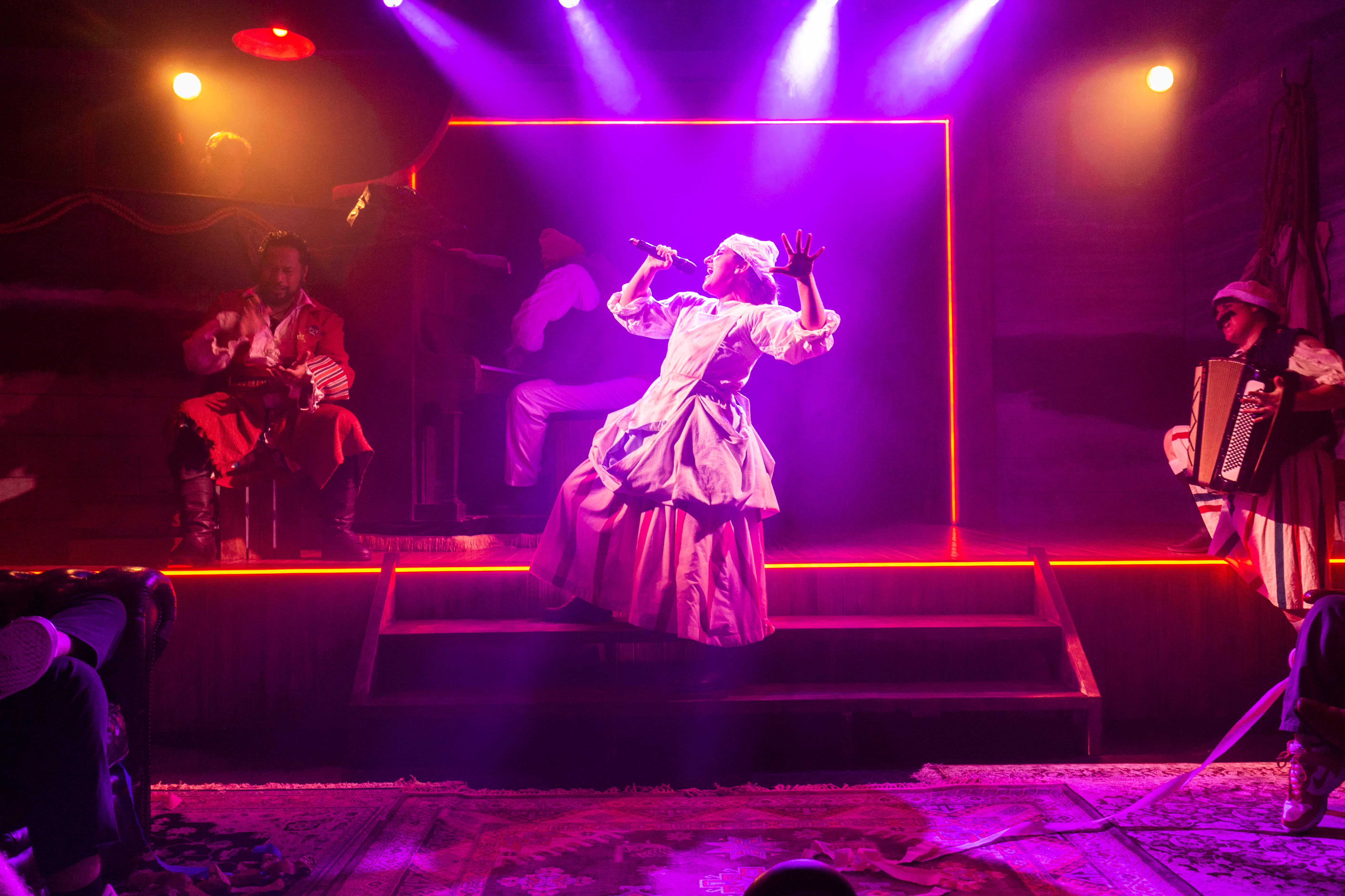 Brittanie Shipway in The Pirates of PenzancePHOTO John McCrae (1).jpg