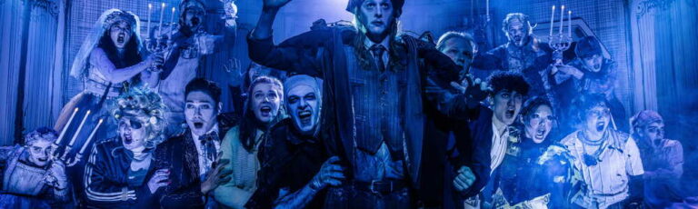 Feature-The Addams Family - Whats The Show Feature-The Addams Family