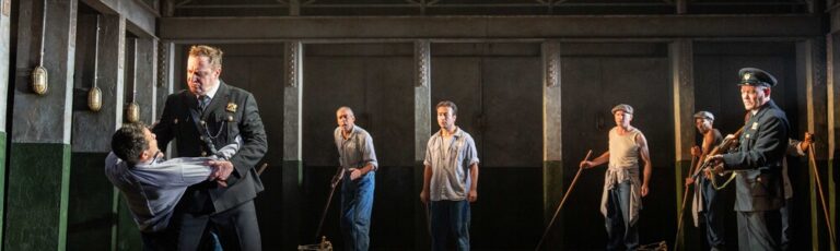 Feature-The Shawshank Redemption - Whats The Show Feature-The Shawshank Redemption