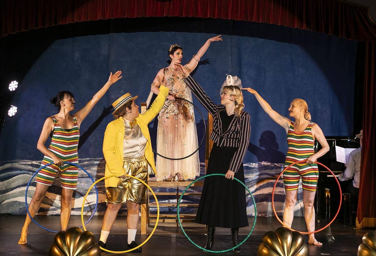 Dangerous When Wet: The Musical